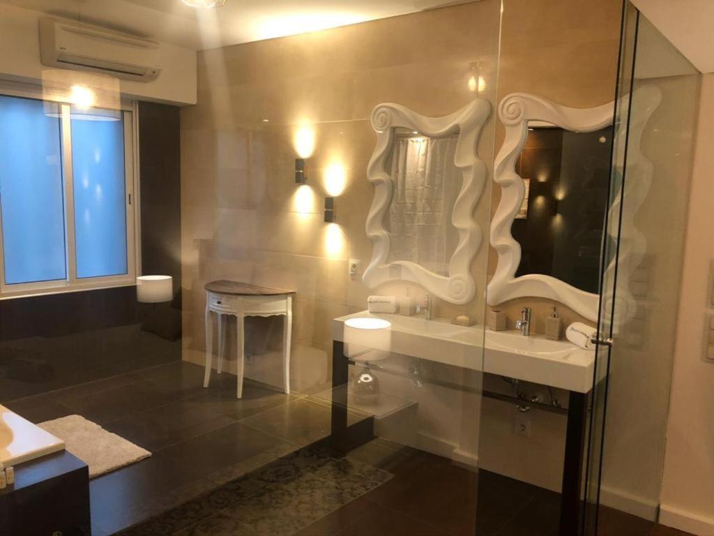 Luxury Central Apartment With Rooftop By Great&Cosy Porto Luaran gambar