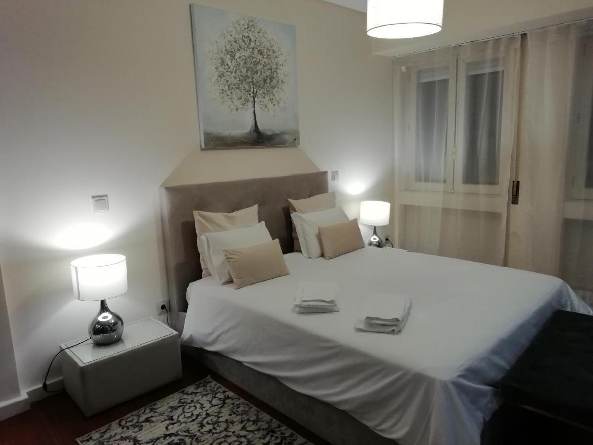 Luxury Central Apartment With Rooftop By Great&Cosy Porto Luaran gambar